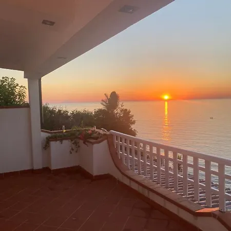Terrazzo Sul Mare